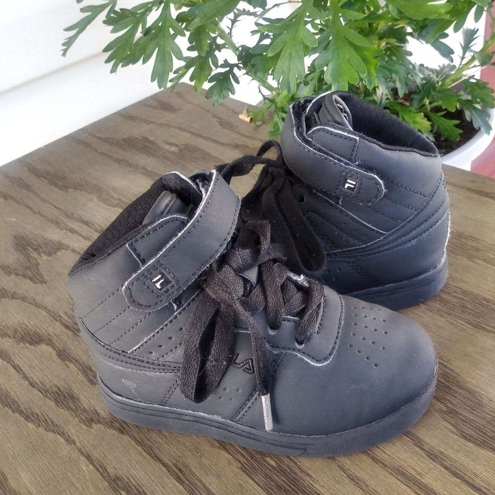 FILA SNEAKERS